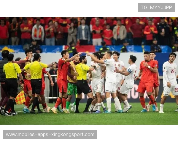 主帅拍桌怒吼:这不是我认识的球队